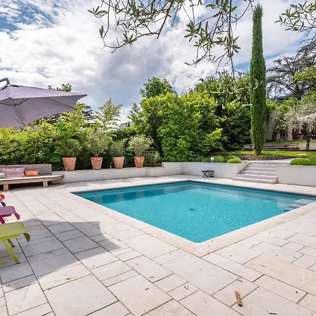 Les Vignes - Newly Refurbished 18th Century House With Mediterranean Garden